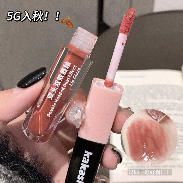 Producto - LABIAL MATTE CON DOBLE PUNTA TERCIOPELADO C423 U
