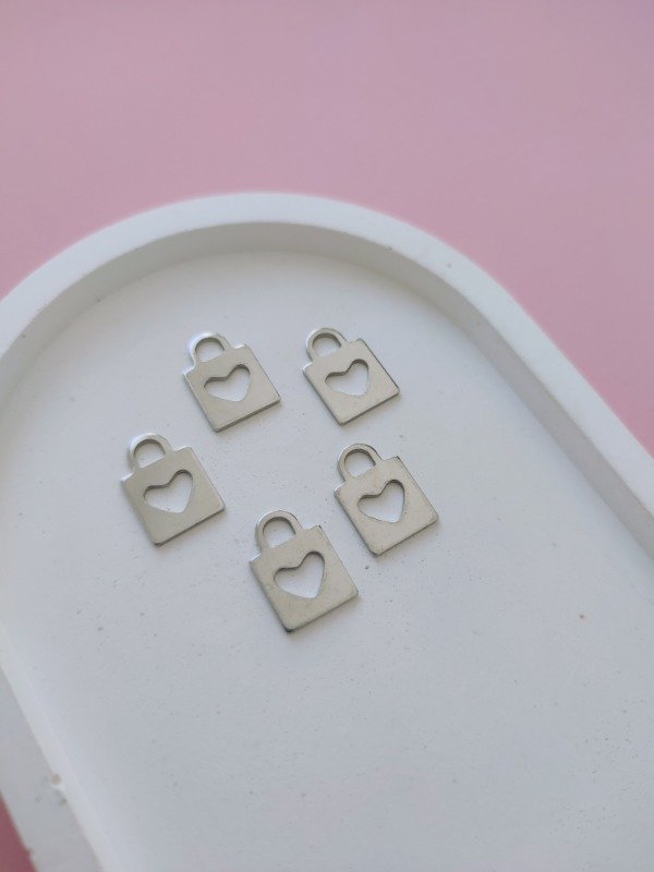 Producto - Dije Candado c/ Corazón / Acero Quirúrgico / 5 Unidades