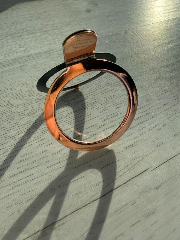 Producto - Soporte universal dorado