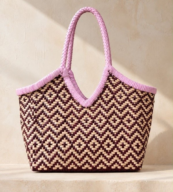Producto - The Half Moon Canasta