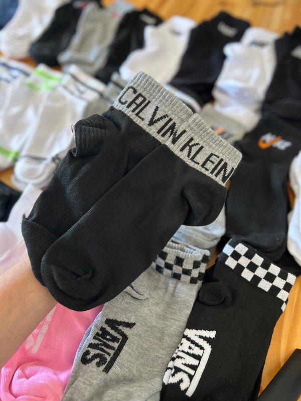 Producto - CALVIN KLEIN DOBLE NEGRO SOQ ALTO