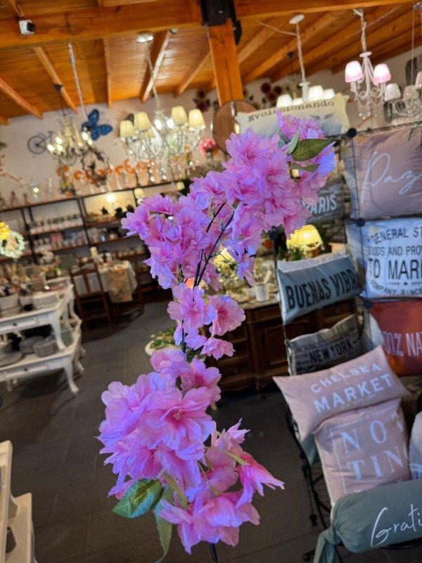 Producto - Vara Flor de Cerezo tupida rosa 1mts (Efectivo: 8.000)