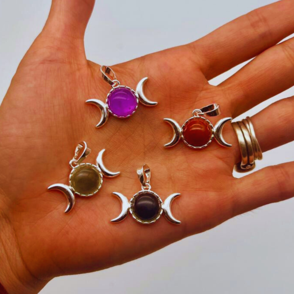 Producto - Dije triple Diosa