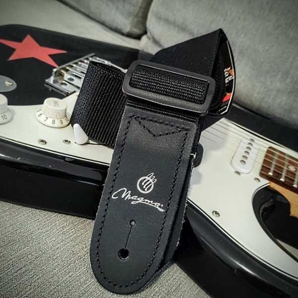 Producto - Correa Magma de Polipropileno Negro Lisa p/Guitarra (SMP01)