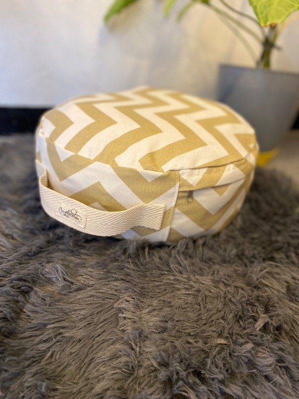 Producto - Almohadón de piso Chevron nude - 1