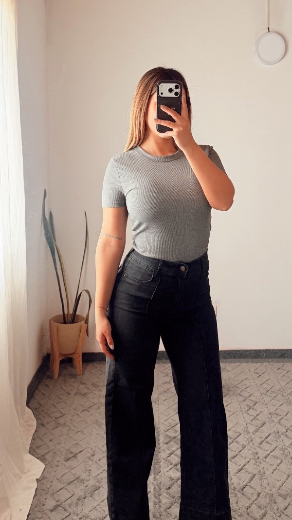 Producto - Jeans gris oscuro elastizado
