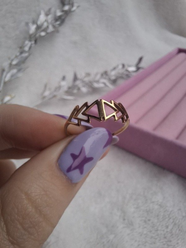 Producto - Anillo triángulos (talle 17)