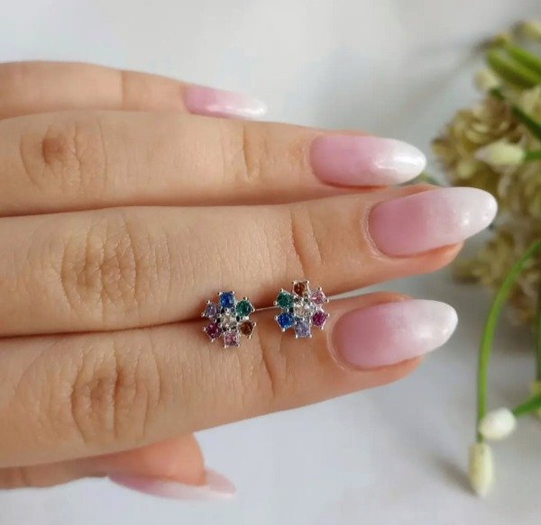 Producto - Aritos flor acero quirúrgico