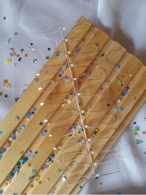 Producto - Plancha de tips x24 Coffins