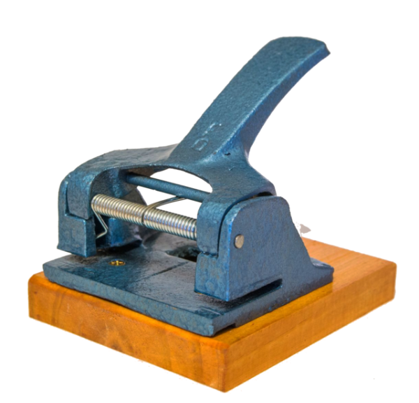 Producto - PERFOR BASE MADERA DE FUNDICION Nro 82