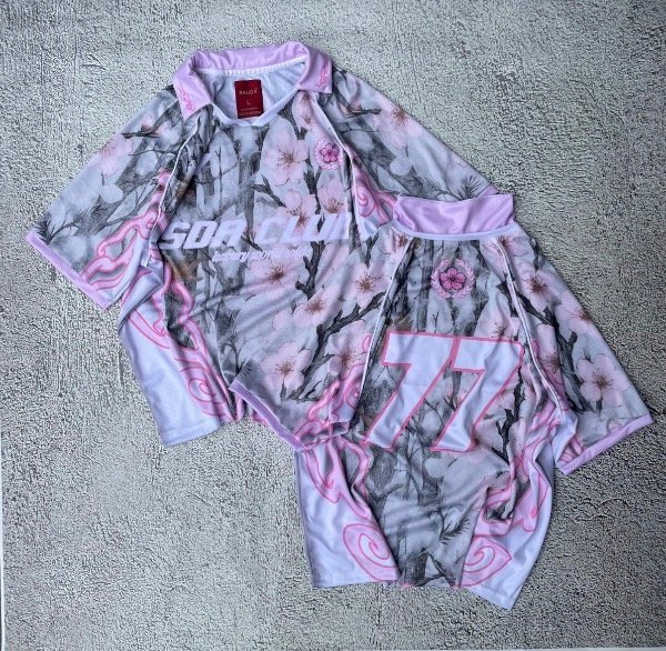 Producto - REMERA ROSE 77