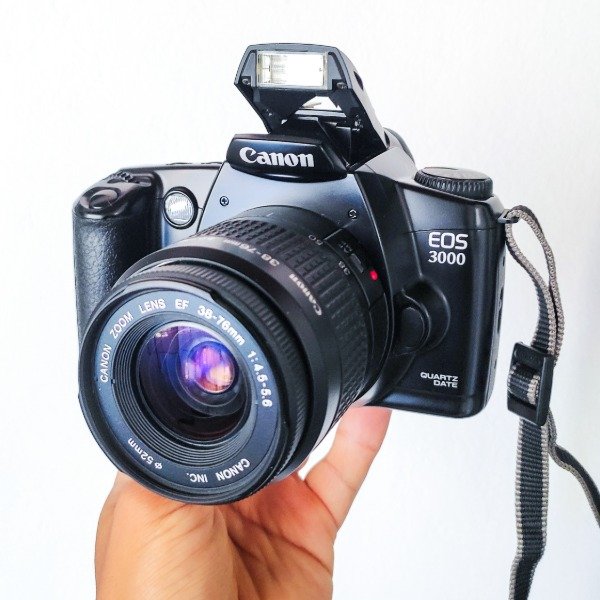 Producto - Canon Eos 3000 QD + 38-76mm f4.5-5.6 (En Caja)