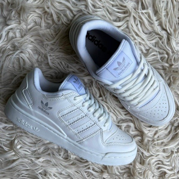 Producto - Adidas Forum blancas