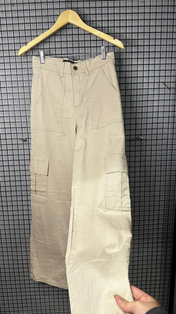 Producto - Pantalón Cargo Wide Leg Arena