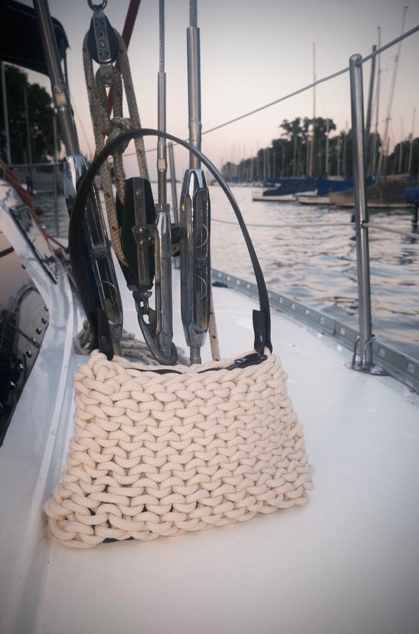 Producto - AMURA CRUDO PREVENTA