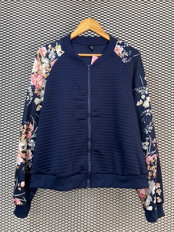 Producto - Campera SHEIN TXL