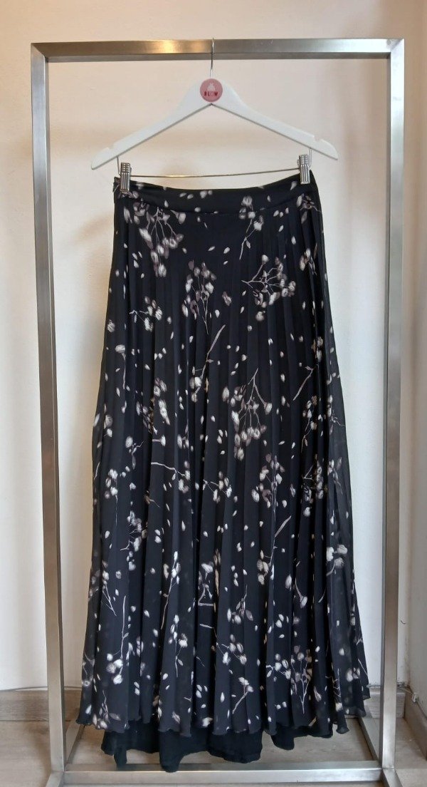 Producto - Falda AKIABARA (1)