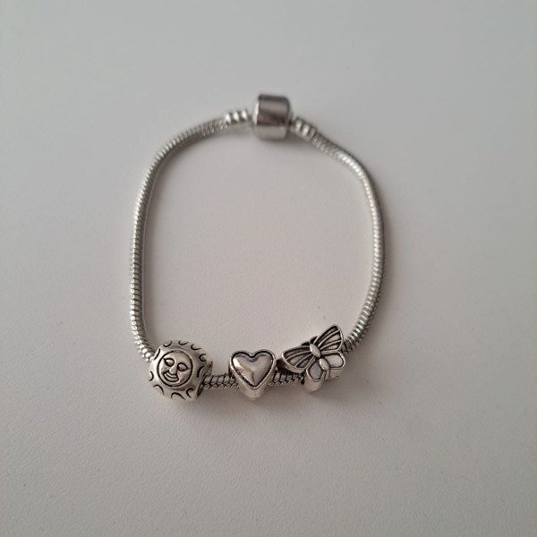 Producto - Pandora + 3 Charms