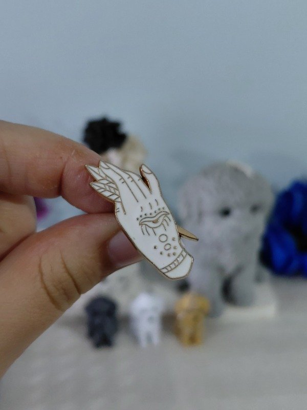 Producto - Pin metalizado - Mano #2491