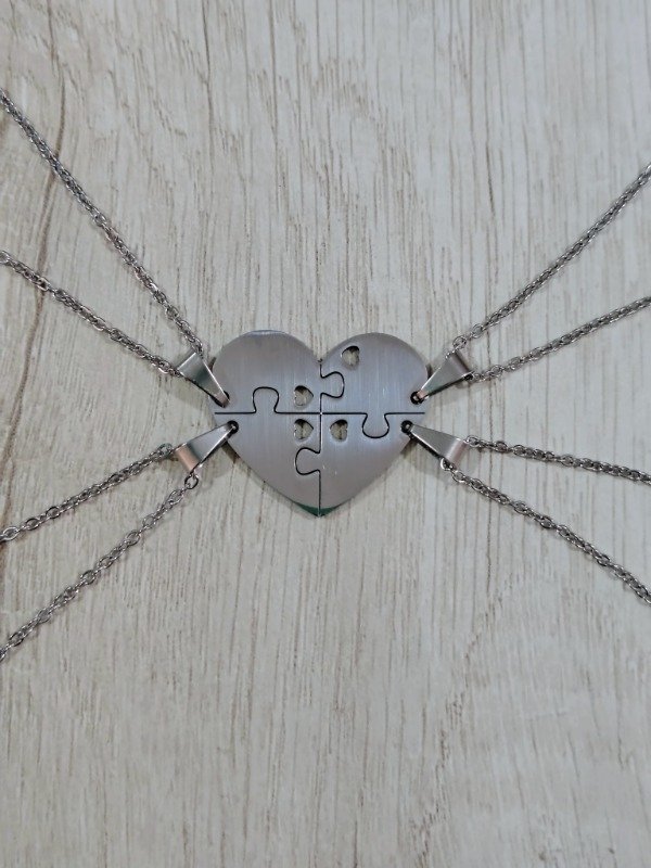Producto - Cadena con dije para compartir corazón x4