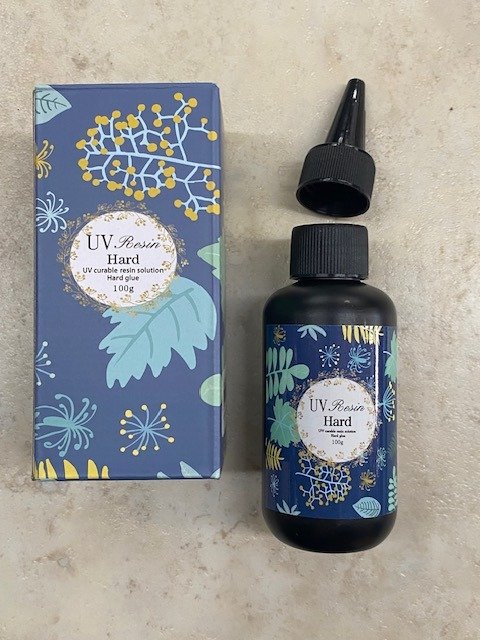 Producto - Resina UV con pico x 100 ml.
