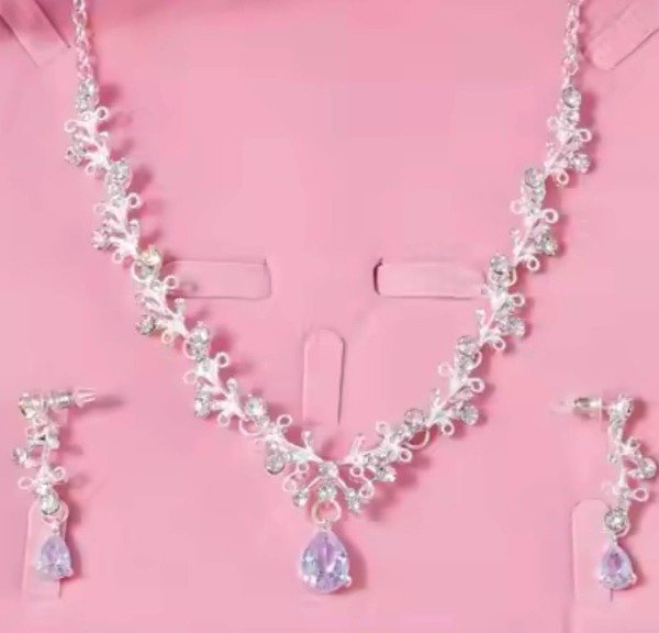 Producto - GARGANTILLA Y AROS GOTAS TRANSPARENTE