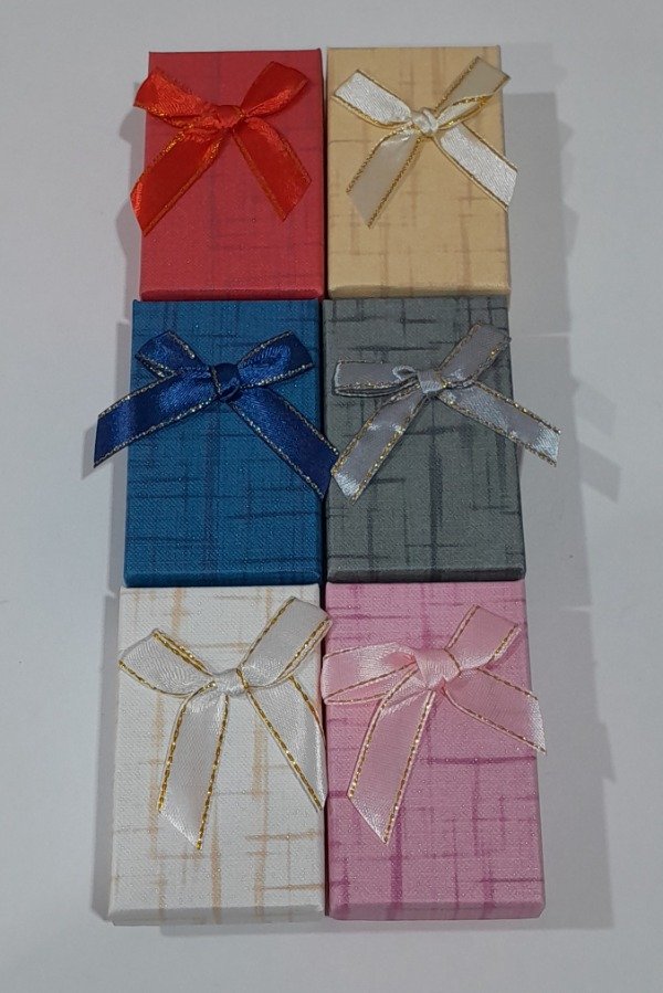 Producto - CAJA CONJUNTO CHICA C/MOÑO