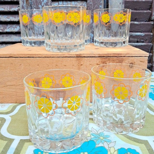 Producto - 6 Vasos Vintage "Flores Amarillas"