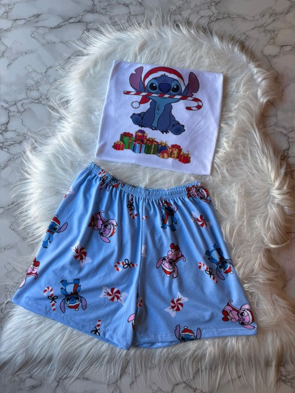 Producto - Pijama animado corto + remera manga corta - Stitch Navidad