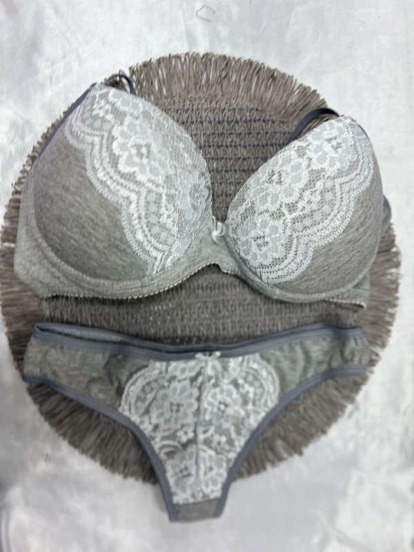 Producto - conjunto adi