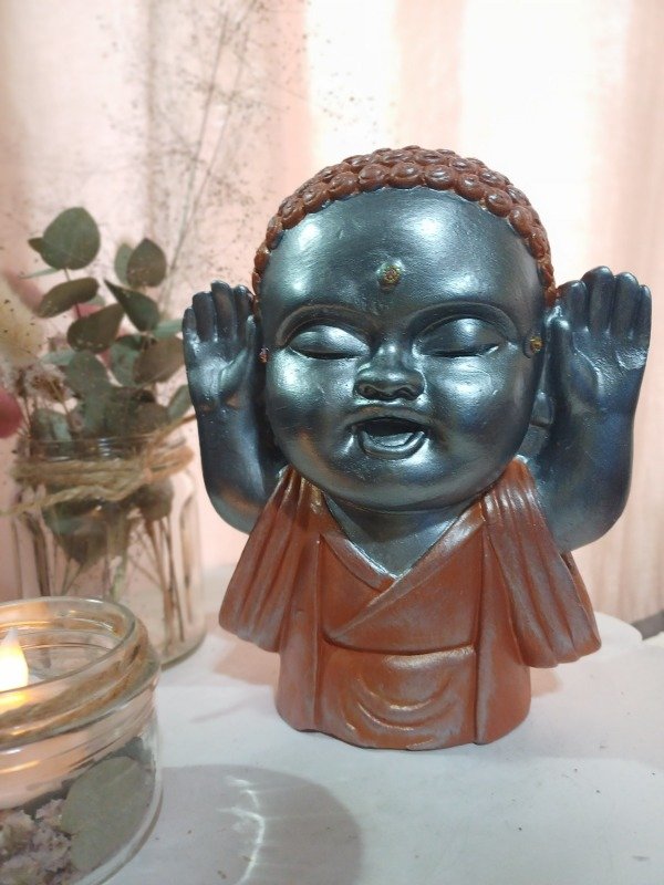 Producto - Buda grande Manitos Arriba