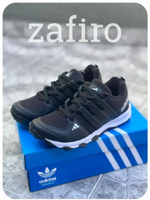 Producto - Adidas Kanadia Negro