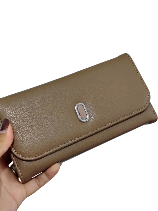 Producto - Billetera importada marron ovalo