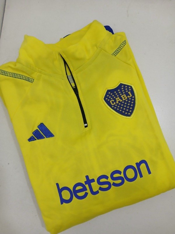 Producto - Buzo deportivo amarillo