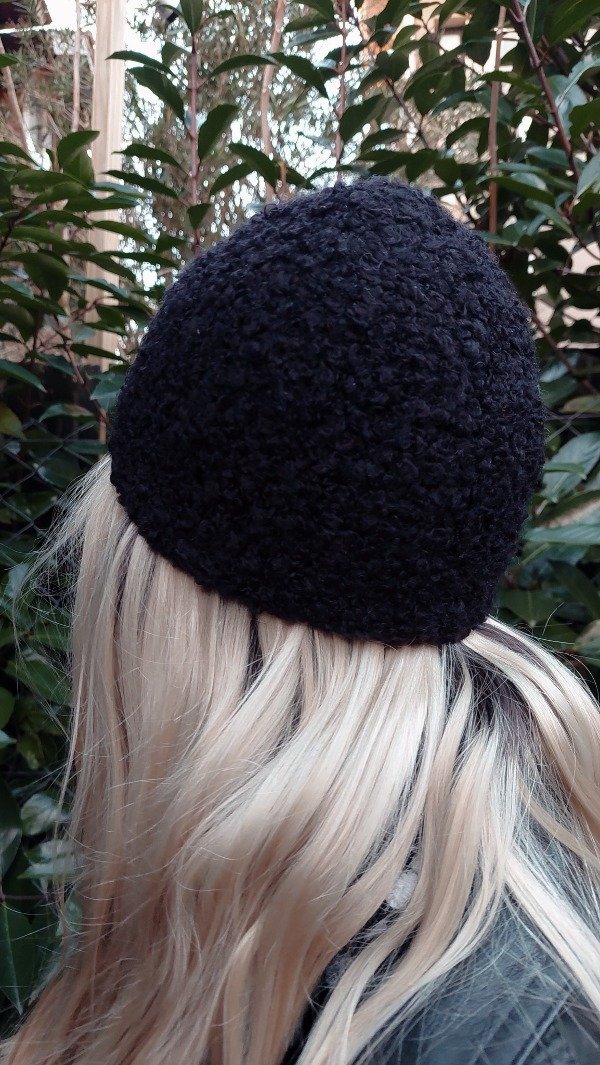 Producto - Gorro Helmet Color Negro
