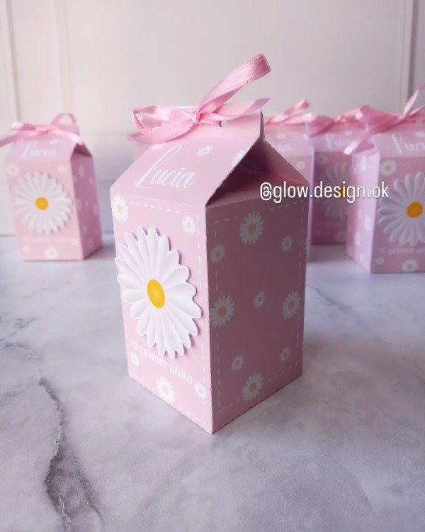 Producto - Cajita milk 3D margaritas