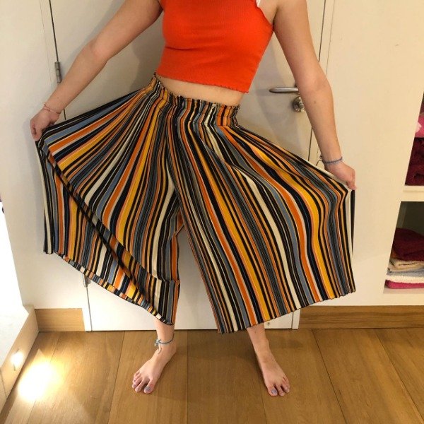 Producto - Pantalon bershka 2seleccion