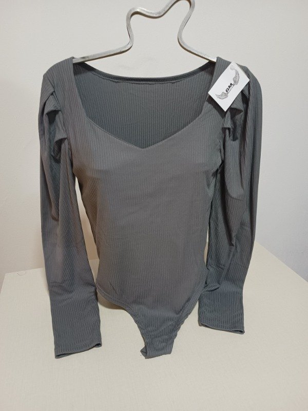 Producto - Body Mangas Largas con Frunce