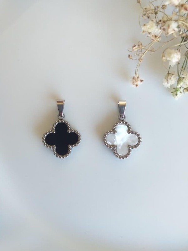 Producto - Dije chico Van Cleef Nácar