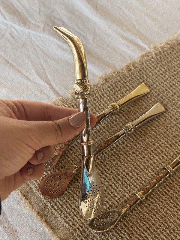 Producto - Bombillon alpaca y bronce pico loro