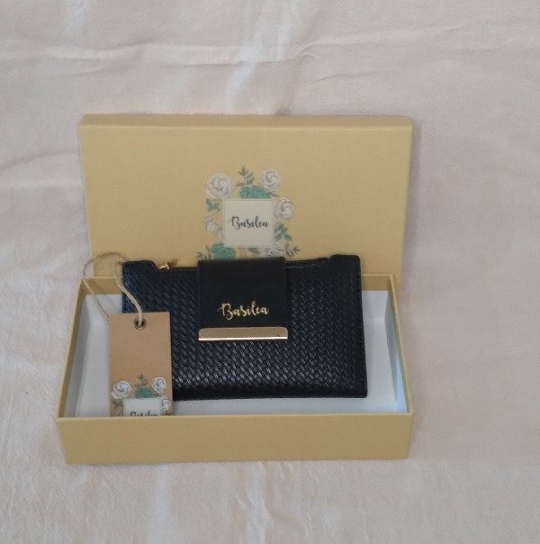 Producto - BILLETERA NEGRA BASILEA
