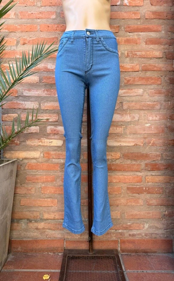 Producto - JEAN RECTO FELIX CELESTE ELASTIZADO - 0