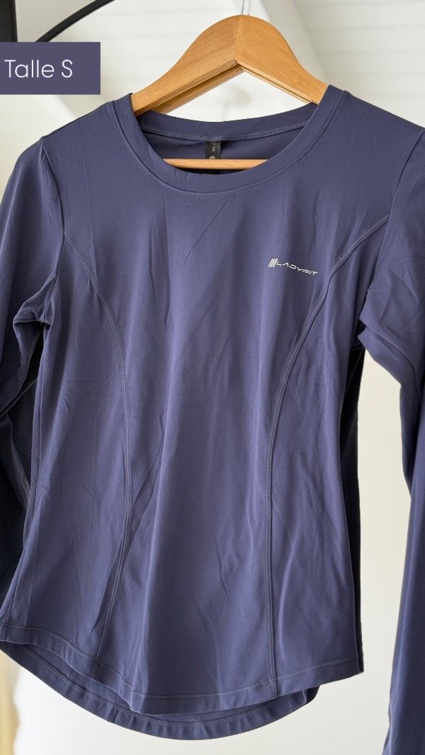 Producto - Remera TECH - 2