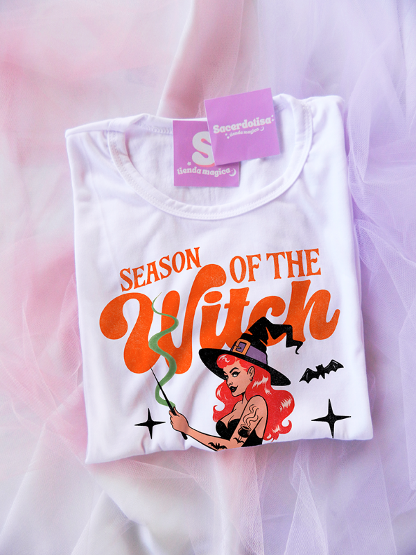 Producto - Remera Season of the witch