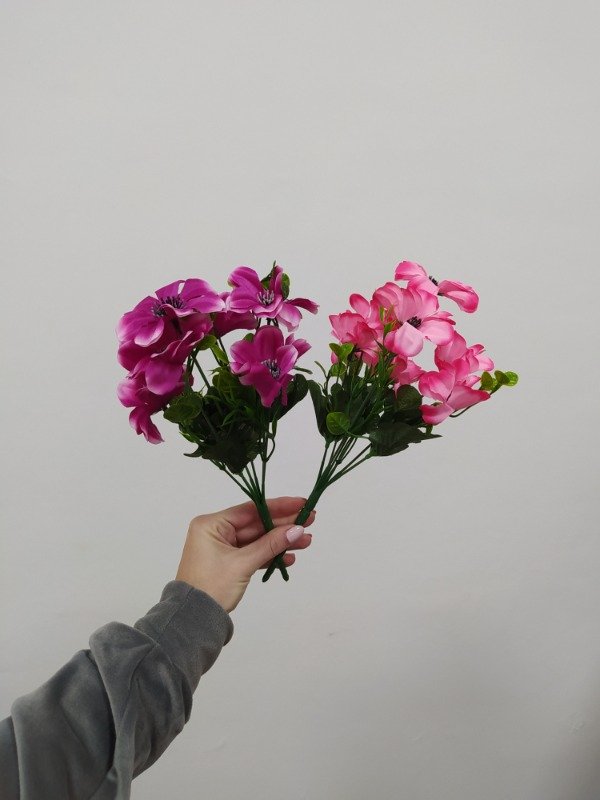 Producto - Ramito de flores 4 colores disponibles - 1