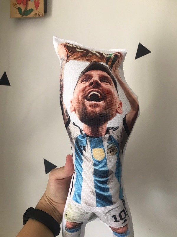 Producto - Muñeco Messi Copa - 2