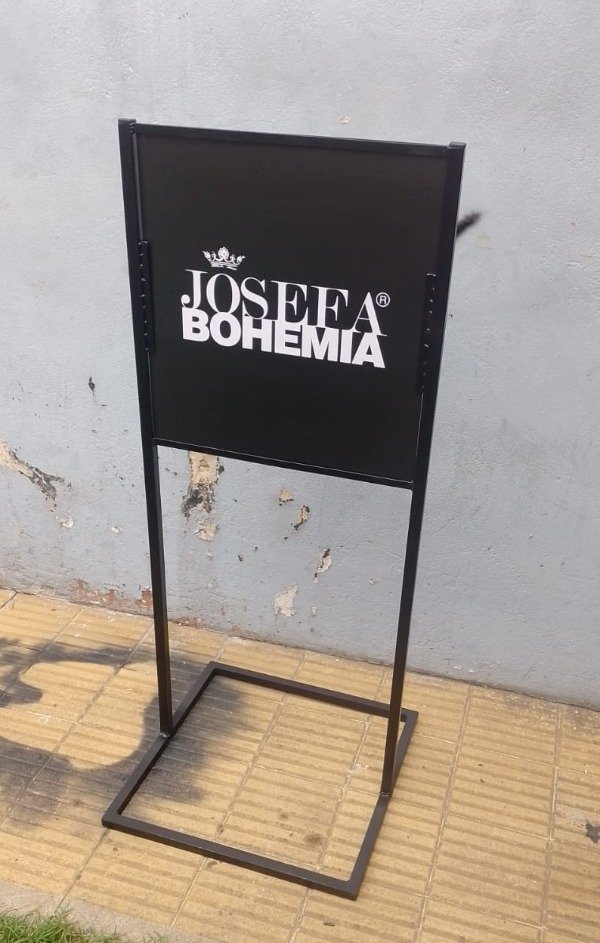 Producto - Cartel De Pie 1,20