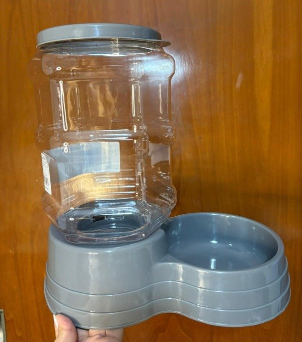 Producto - Dispenser Comedero o bebedero x6L