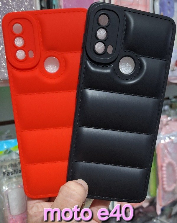 Producto - Fundas puffer. Moto e40