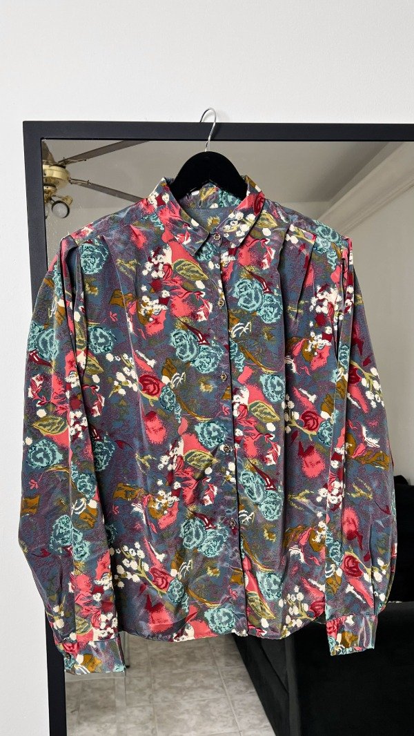 Producto - Camisa Raven